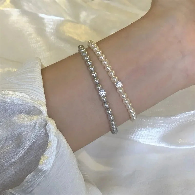 Simple Pearl Bracelet