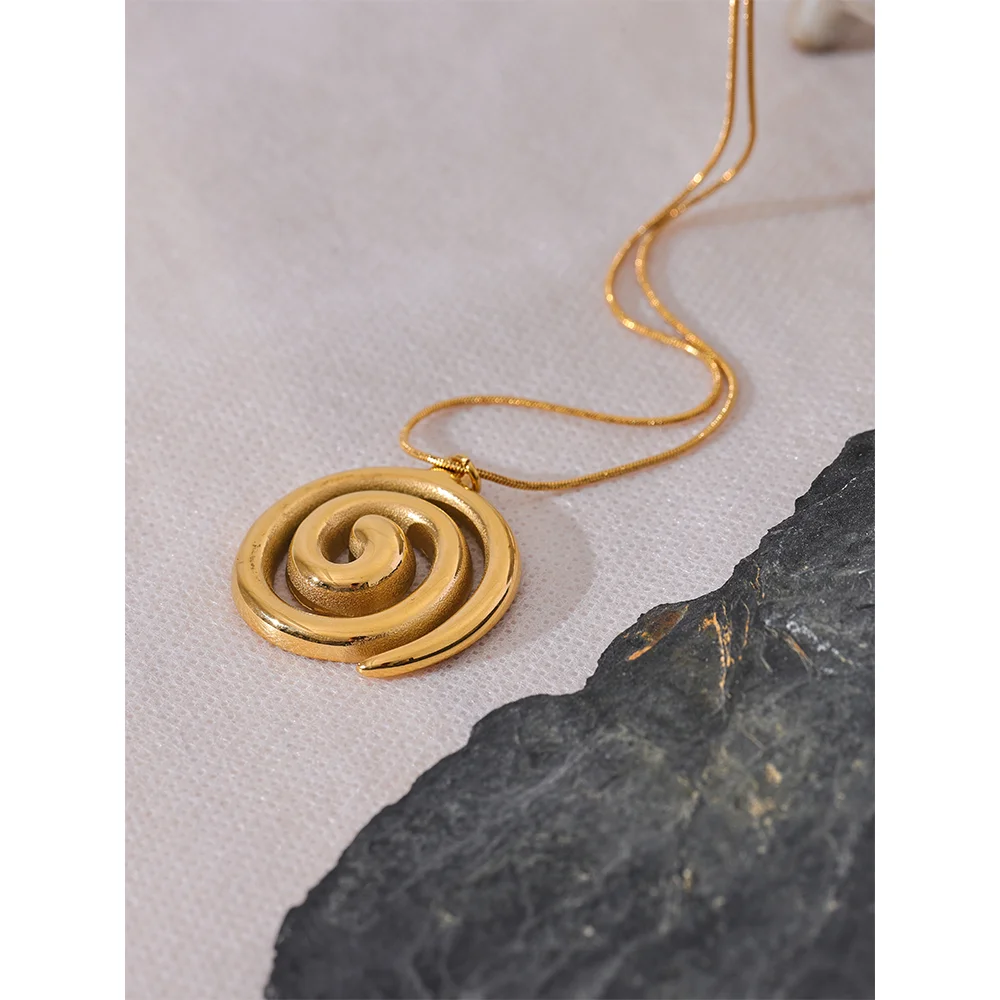 Spiral Circle Necklace